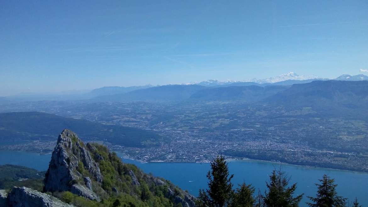 Culture, lacs et montagnes en Savoie